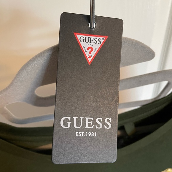 Guess green leopard bling t-shirt. Size small. - Picture 3 of 4